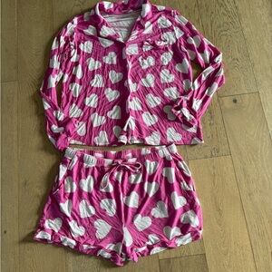Bums & Roses Women’s Pajama Collar Shirt & Shorts  Xl